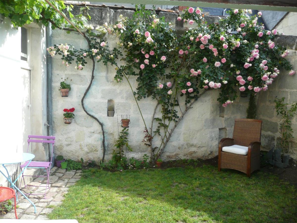 Cosy Flat 2 Eme Etage Vue Chateau Loire A Velo Saumur Exteriér fotografie